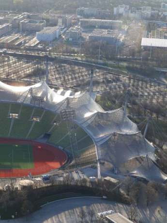 迭戈·马拉多纳球场认为比赛日氛围震撼扩建后上座将再创新高